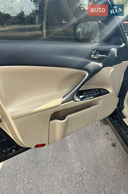 Седан Lexus IS 2008 в 