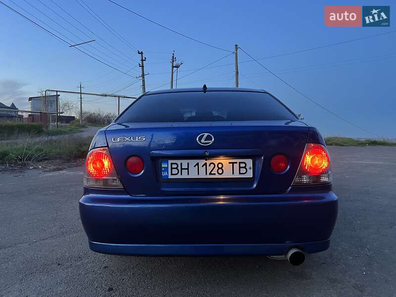 Седан Lexus IS 2001 в Одессе фото 15 Седан Lexus IS 2001 в Одессе