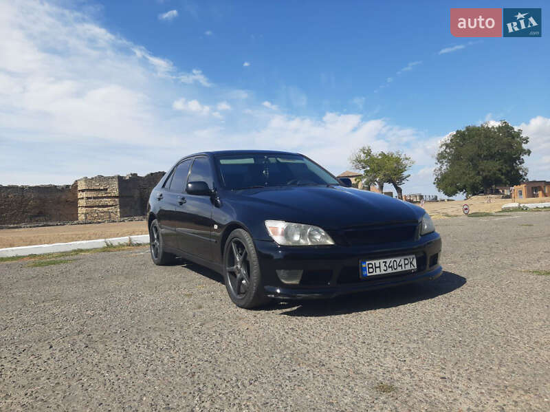 Седан Lexus IS 1999 в Белгороде-Днестровском