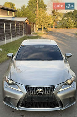 Седан Lexus IS 2015 в Києві