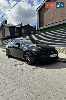 Седан Lexus IS 2016 в 