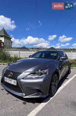 Lexus IS 2015