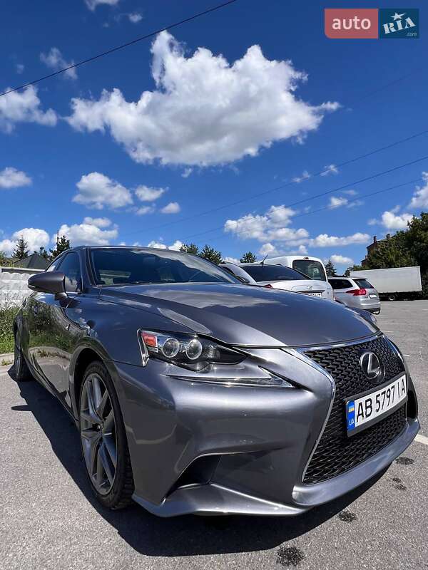 Седан Lexus IS 2015 в Вінниці фото 9 Седан Lexus IS 2015 в Вінниці