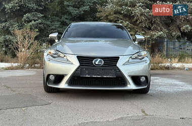 Седан Lexus IS 2013 в 