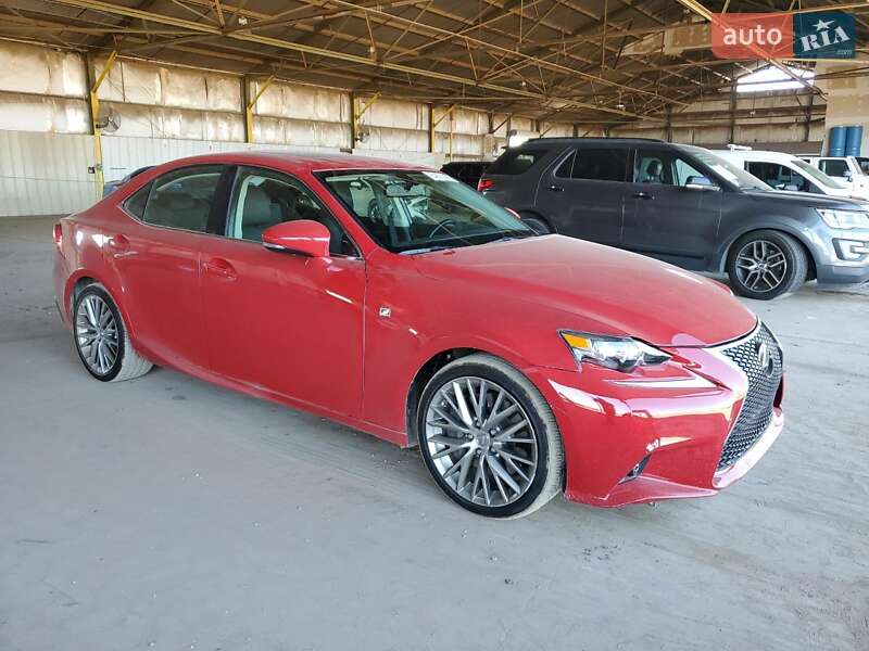 Седан Lexus IS 2015 в Одесі