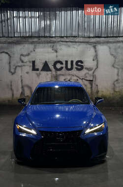 Lexus IS 2021