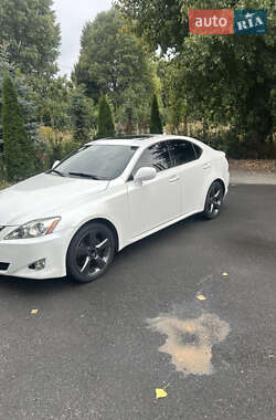 Седан Lexus IS 2008 в Киеве