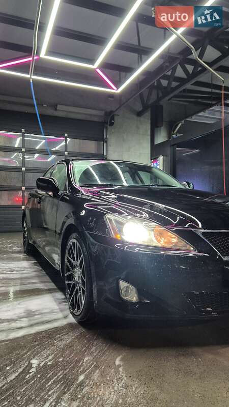 Седан Lexus IS 2007 в Черкасах