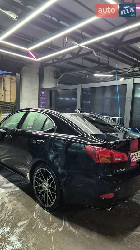 Седан Lexus IS 2007 в Черкасах