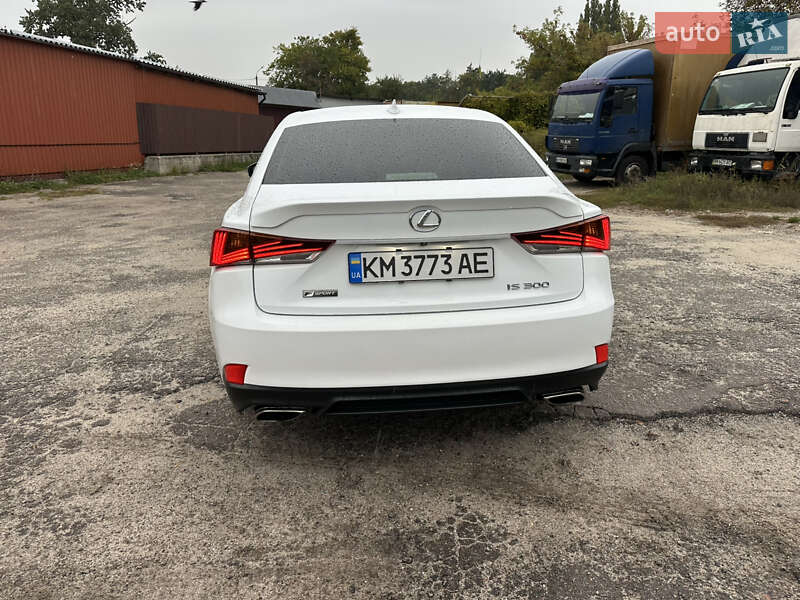 Седан Lexus IS 2018 в Житомире