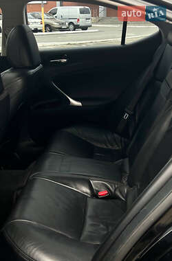 Седан Lexus IS 2007 в Киеве