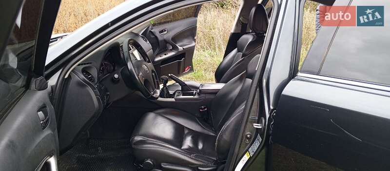 Седан Lexus IS 2008 в Владимире фото 26 Седан Lexus IS 2008 в Владимире