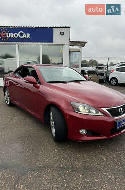 Кабриолет Lexus IS 2011 в 