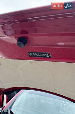 Кабриолет Lexus IS 2011 в 
