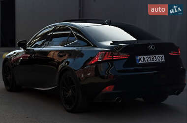 Седан Lexus IS 2014 в 