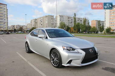 Lexus IS 2015