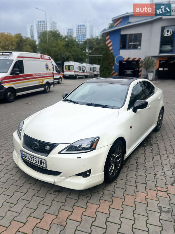 Седан Lexus IS 2006 в Одессе