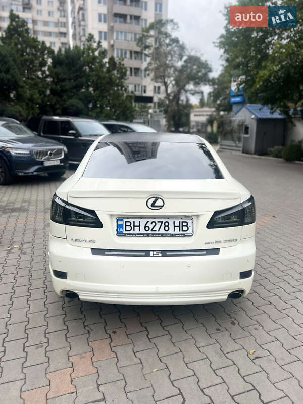 Седан Lexus IS 2006 в Одессе