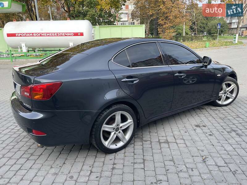 Седан Lexus IS 2006 в Тернополе