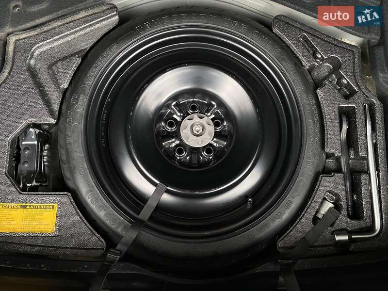 Седан Lexus IS 2015 в Богодухіву фото 44 Седан Lexus IS 2015 в Богодухіву