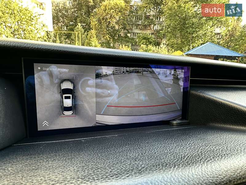 Седан Lexus IS 2017 в Одессе