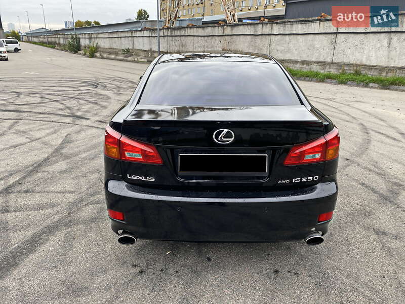 Седан Lexus IS 2006 в Києві