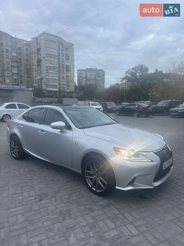 Седан Lexus IS 2016 в Запоріжжі фото 18 Седан Lexus IS 2016 в Запоріжжі