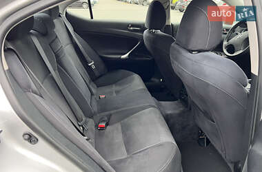 Седан Lexus IS 2009 в 