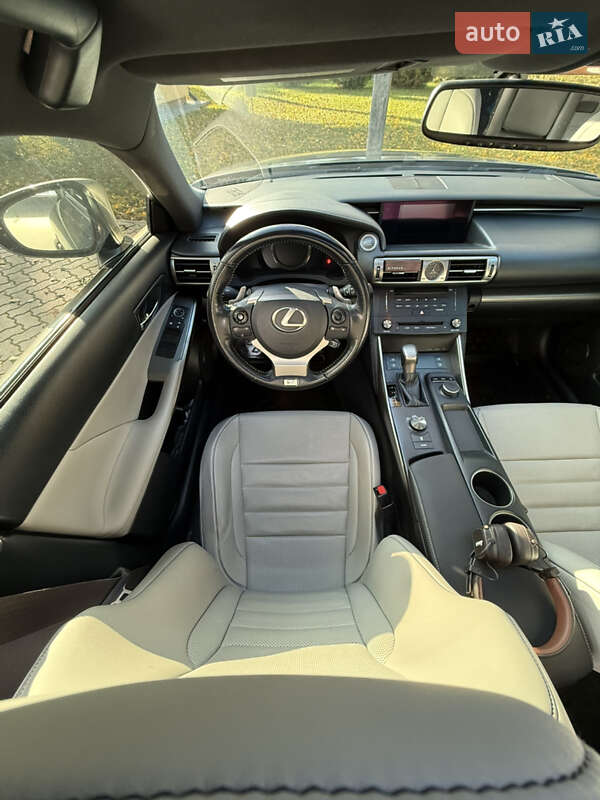 Седан Lexus IS 2015 в Коломые фото 34 Седан Lexus IS 2015 в Коломые