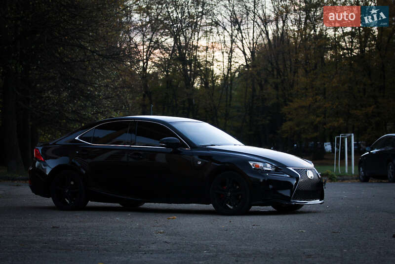 Седан Lexus IS 2014 в Ивано-Франковске фото 8 Седан Lexus IS 2014 в Ивано-Франковске