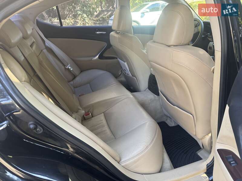 Седан Lexus IS 2007 в Николаеве фото 13 Седан Lexus IS 2007 в Николаеве