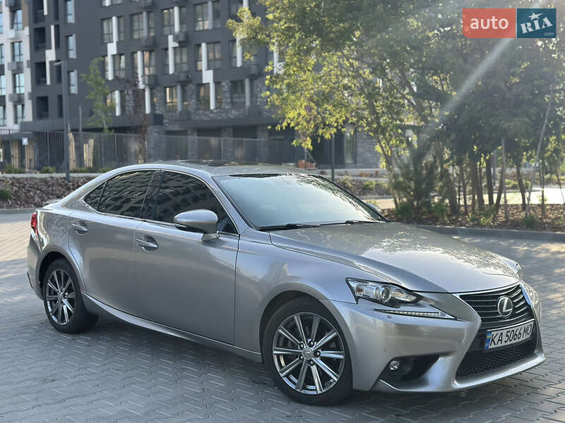 Седан Lexus IS 2014 в Кропивницком фото 2 Седан Lexus IS 2014 в Кропивницком