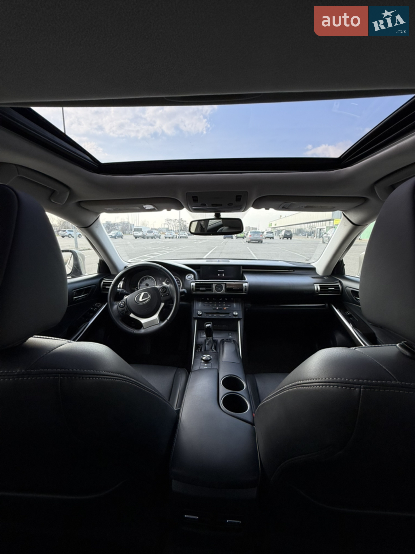 2015 Lexus IS - мініатюра 5
