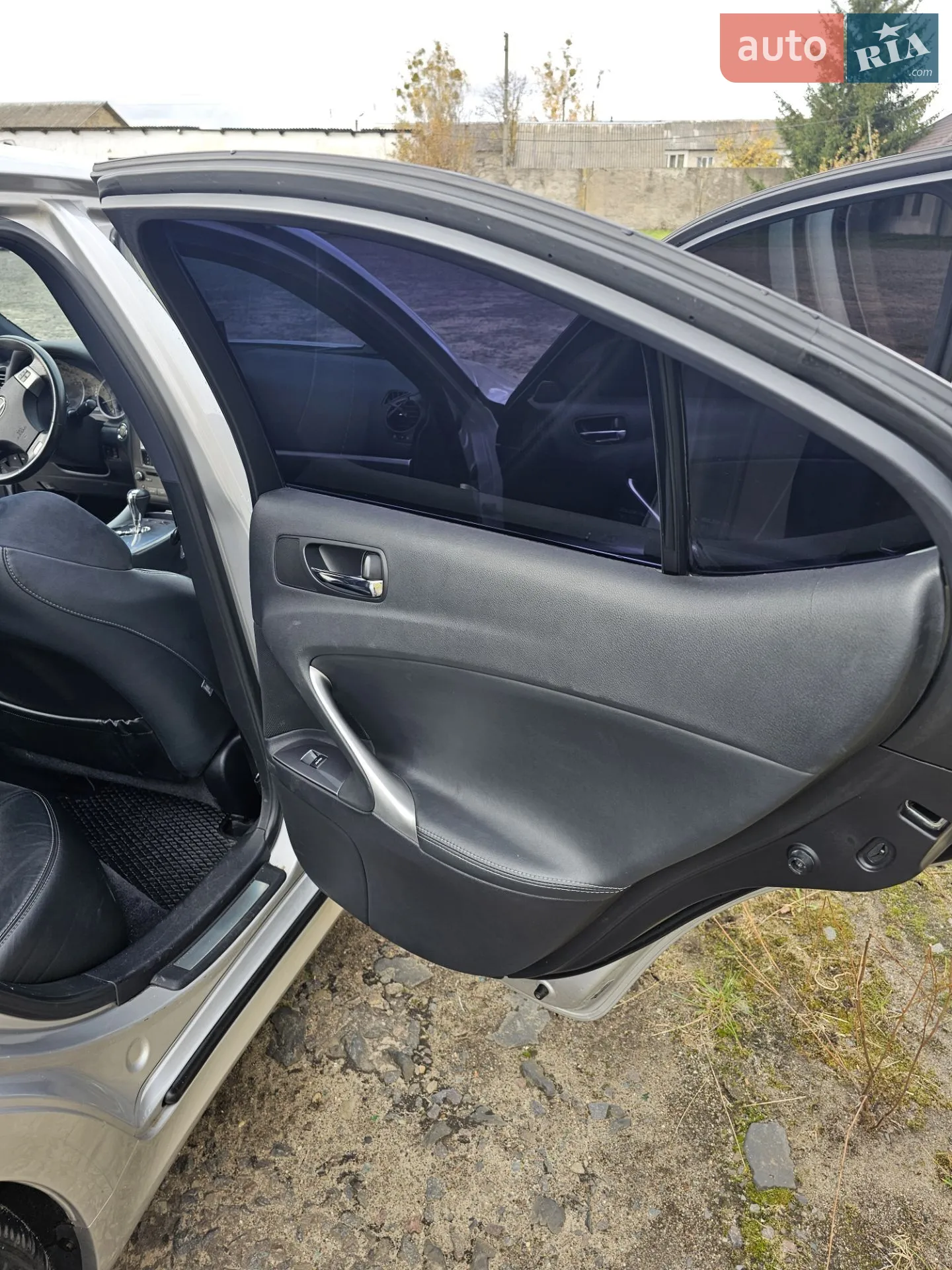 2011 Lexus IS - мініатюра 14