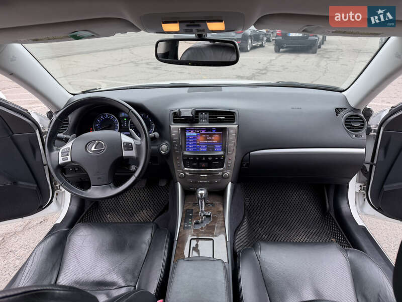 Седан Lexus IS 2012 в Белой Церкви