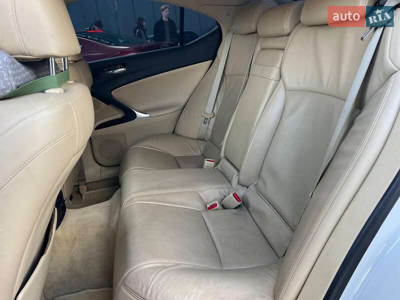 Седан Lexus IS 2006 в Львові фото 36 Седан Lexus IS 2006 в Львові