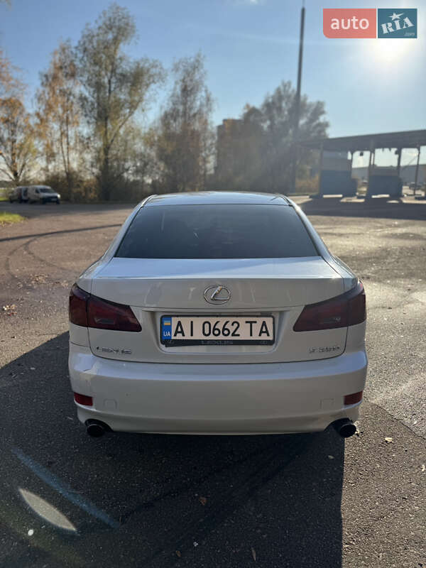 Седан Lexus IS 2006 в Борисполе