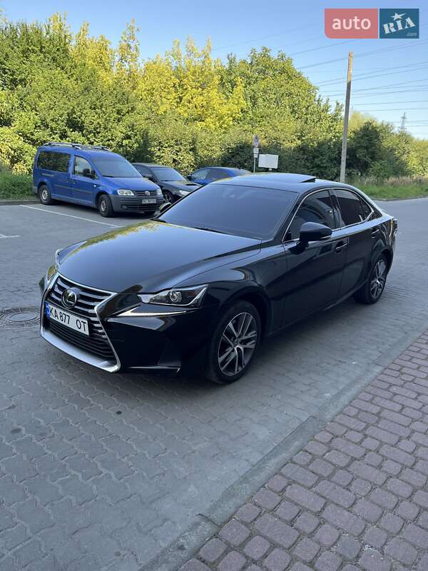 Седан Lexus IS 2020 в Львові фото 5 Седан Lexus IS 2020 в Львові
