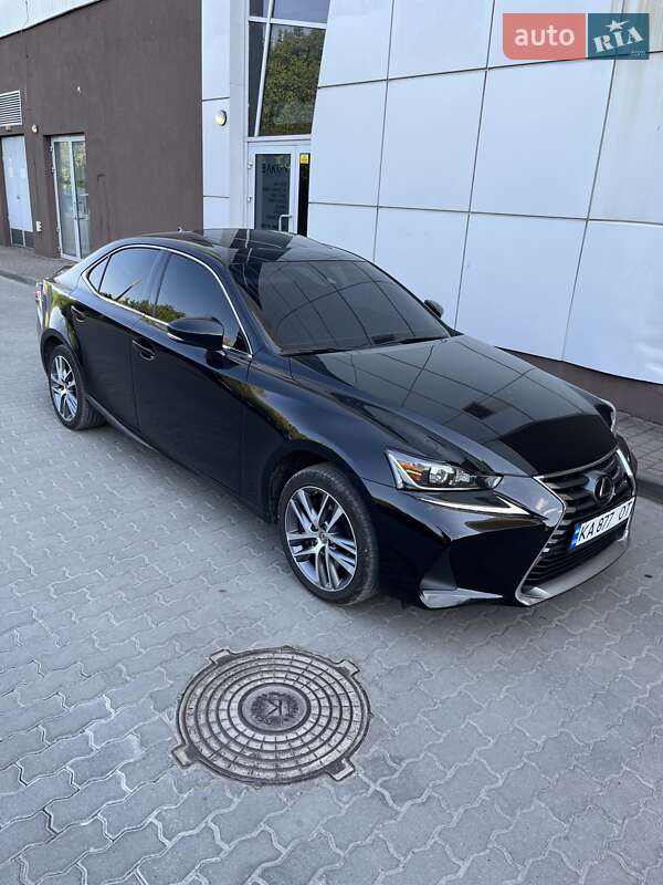 Седан Lexus IS 2020 в Львові фото 13 Седан Lexus IS 2020 в Львові