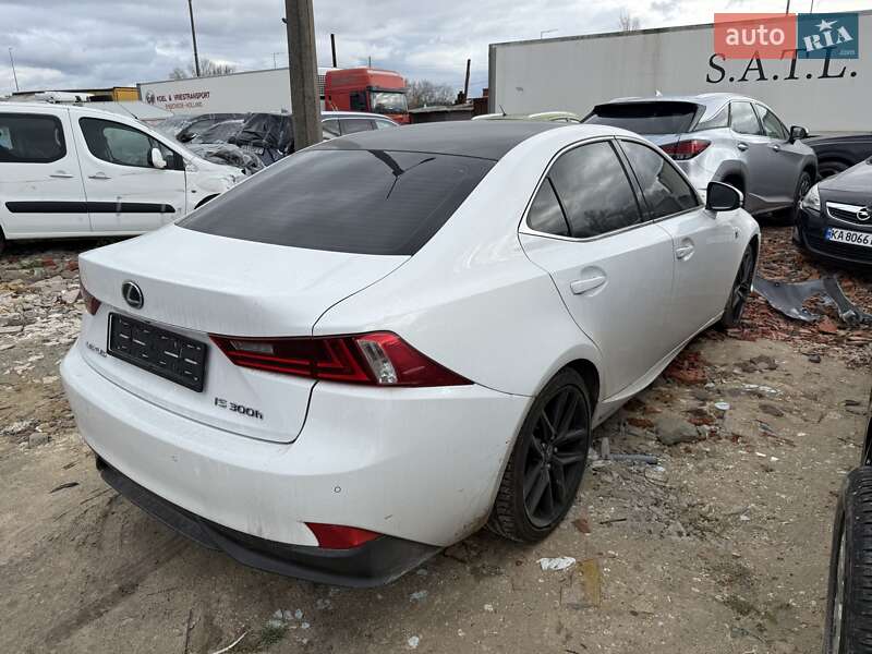 Седан Lexus IS 2013 в Киеве фото 3 Седан Lexus IS 2013 в Киеве