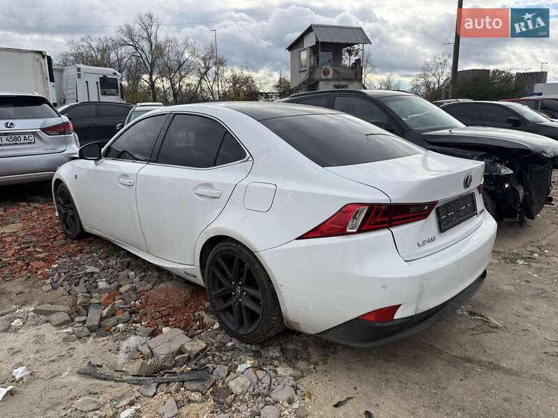 Седан Lexus IS 2013 в Киеве фото 2 Седан Lexus IS 2013 в Киеве