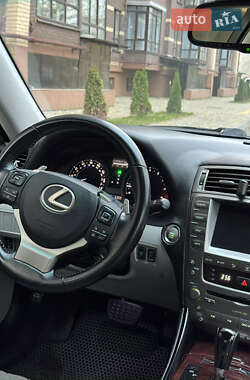Седан Lexus IS 2005 в Чернигове