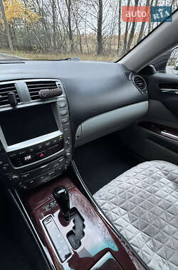 Седан Lexus IS 2005 в Чернигове