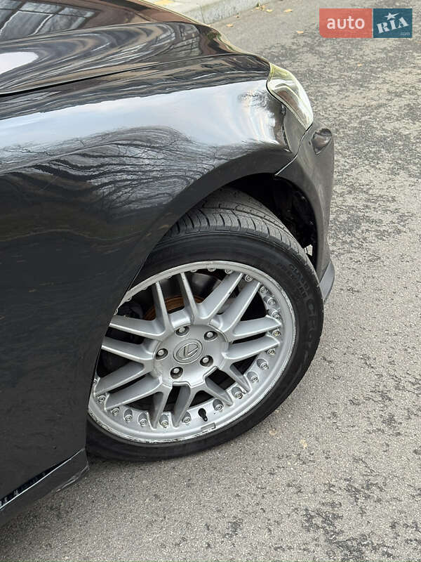 Седан Lexus IS 2005 в Чернігові
