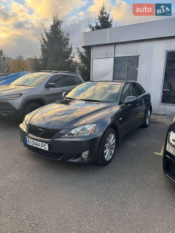 Седан Lexus IS 2007 в Киеве фото 5 Седан Lexus IS 2007 в Киеве