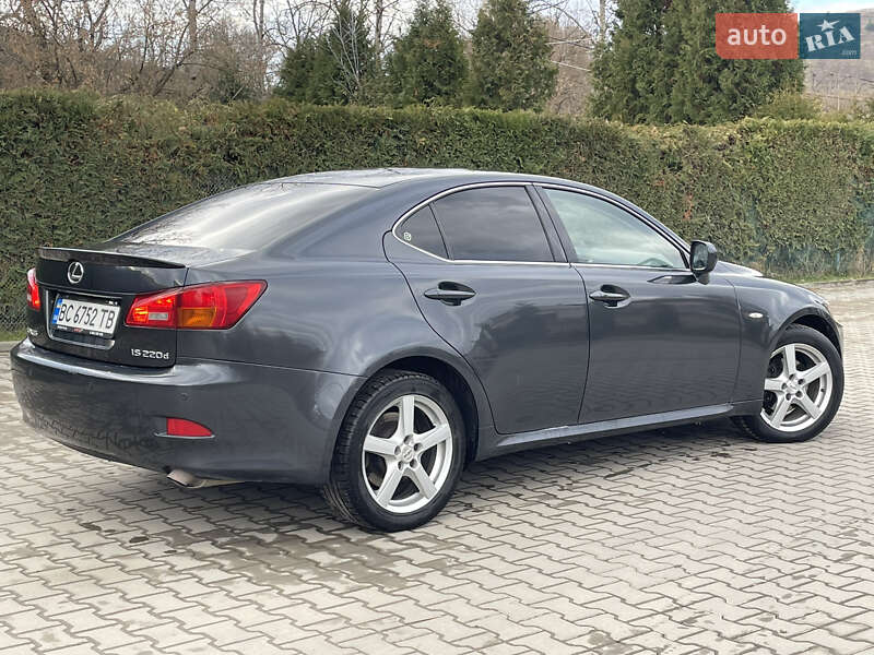 Седан Lexus IS 2007 в Турці