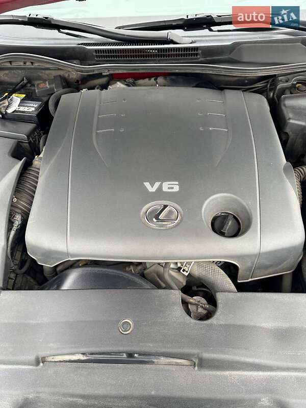 Седан Lexus IS 2010 в Києві фото 14 Седан Lexus IS 2010 в Києві