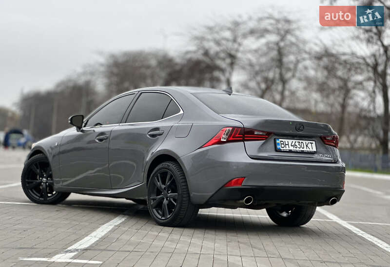 Седан Lexus IS 2013 в Одесі