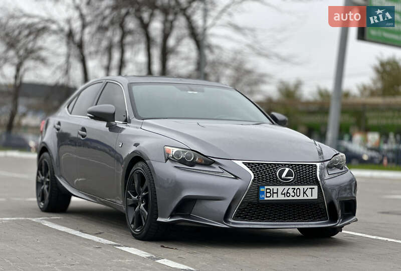 Седан Lexus IS 2013 в Одесі