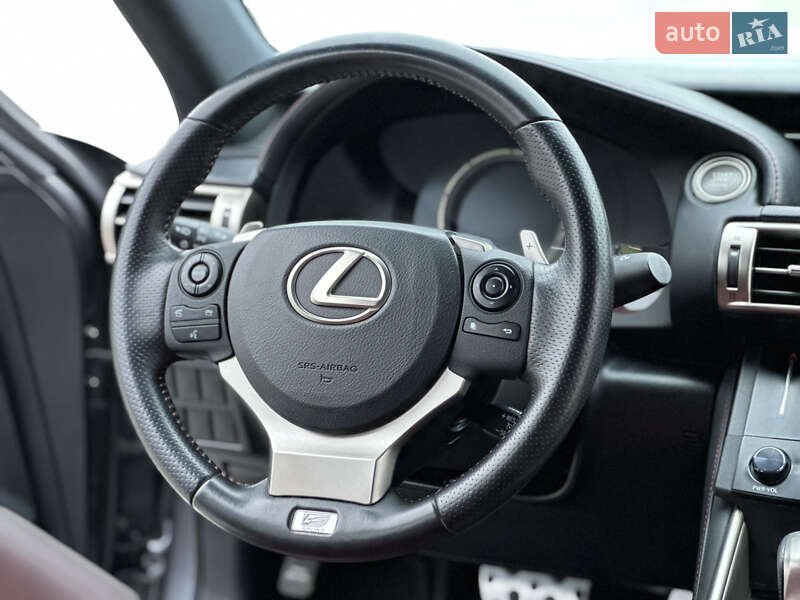 Седан Lexus IS 2013 в Одесі
